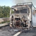 Incendio-autoarticolato-carta-fra-Fabro-e-Chiusi-autostrada-A1-22-settembre-2021-1
